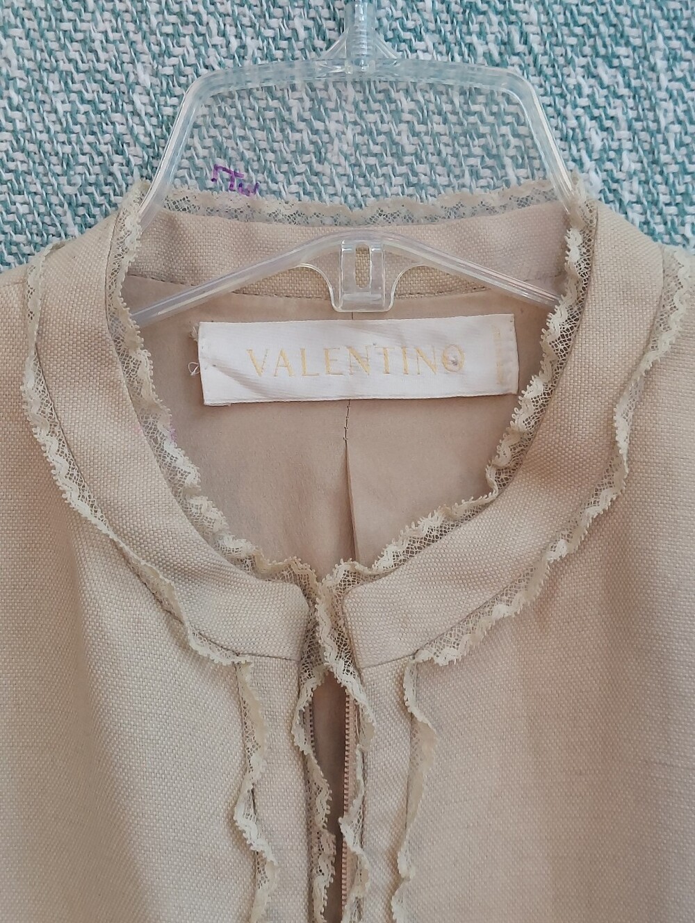 Vintage Valentino S.p.A. Lace-Inset Linen Blend Jacket (Made in Italy) - Picture 6 of 13